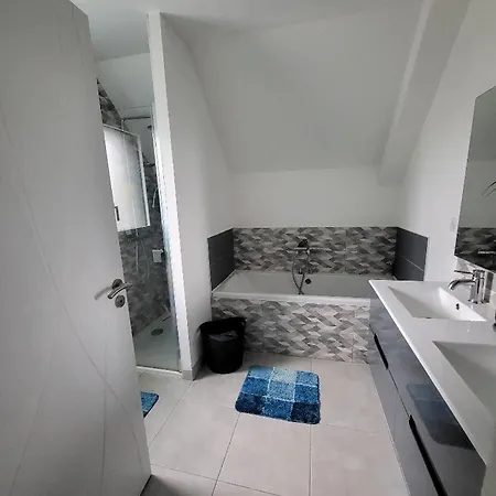 Bienvenue Aux Abords Du Circuit Mulsanne